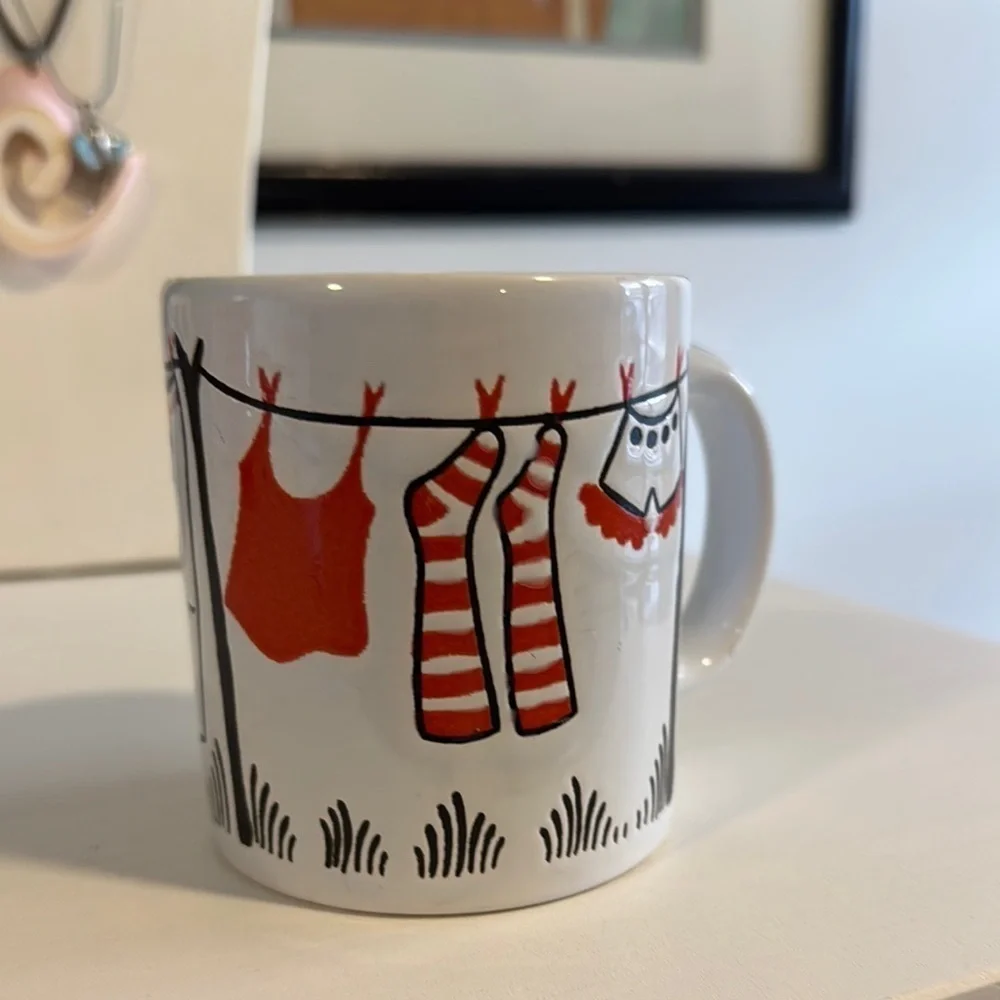 Waechtersbach Vintage White and Red Mug with Clothesline Design West Germany